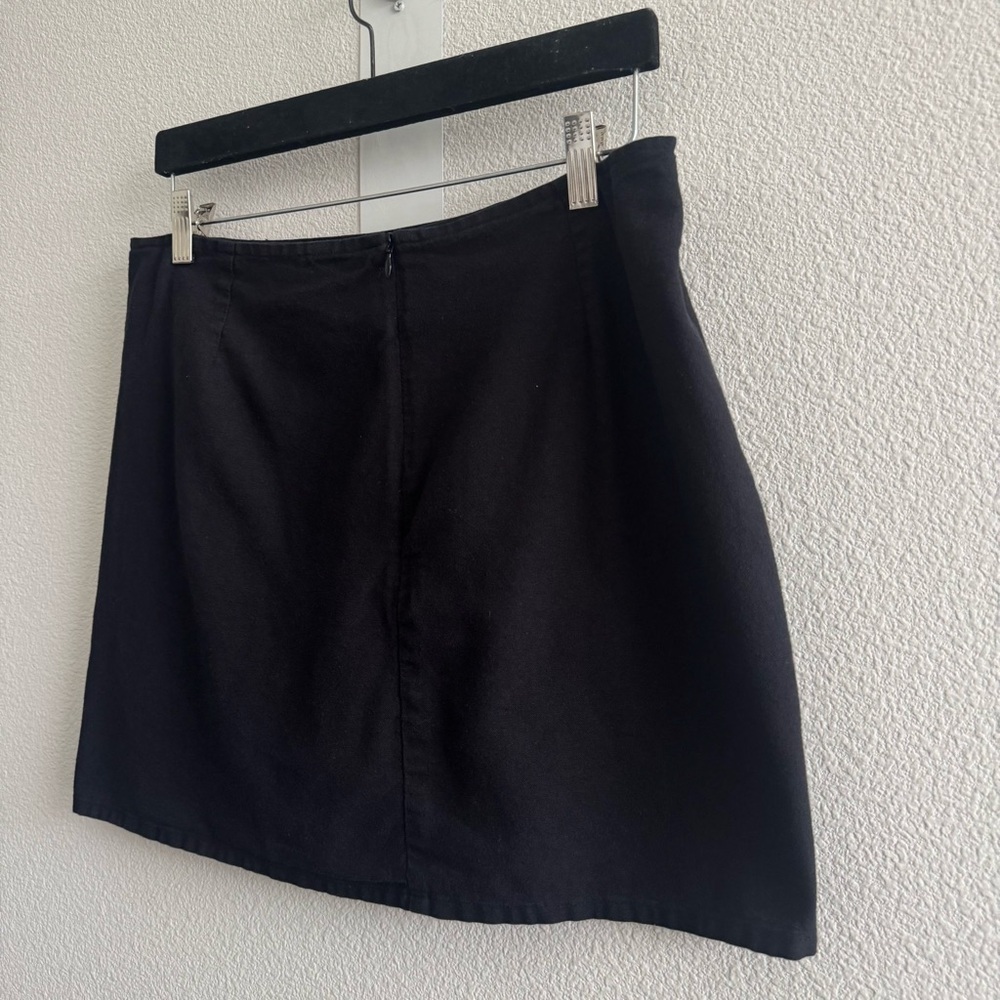 Motel Sheny Mini Skirt In Black Cotton Side Slit Classic Minimal High Rise - Picture 8 of 11